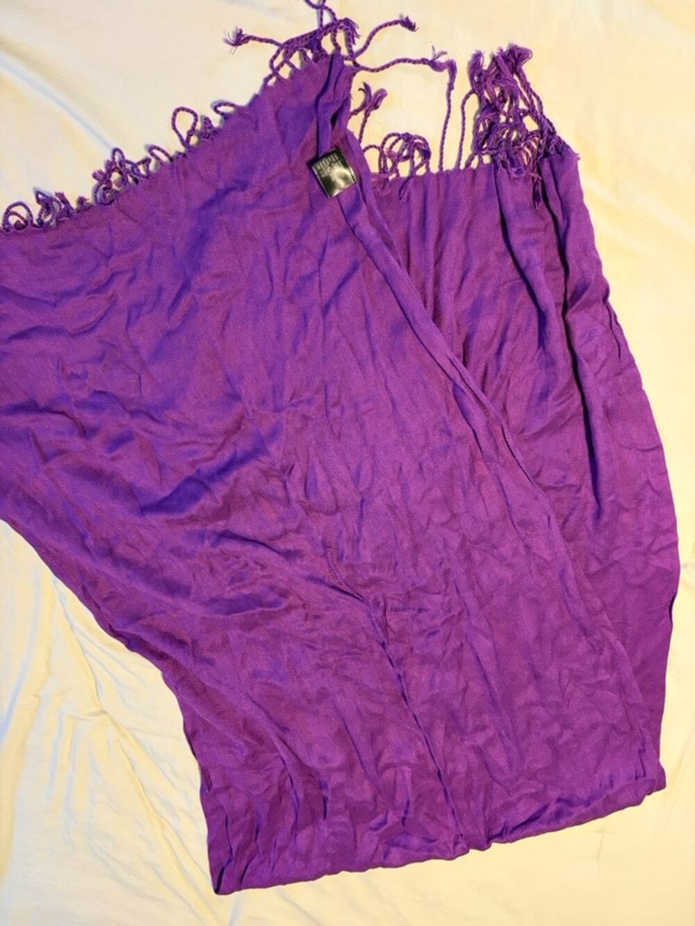 Vibrant purple woven wrap/scarf Large oversized shawl style Fringe/tassel detail